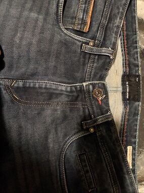 G-Star Slim Men's Dark Indigo Jeans with Contrast Stitching